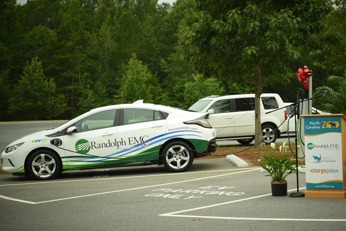 North Carolina Coops to Build Rural Electric Vehicle Charging Network